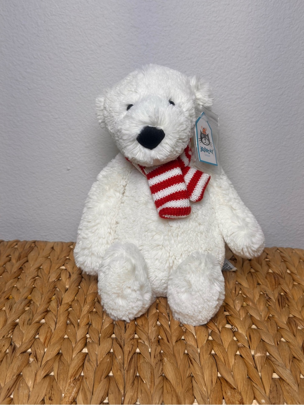 Jellycat  Med Pax Polar Bear / BNWT / Retired & Extremely HTF